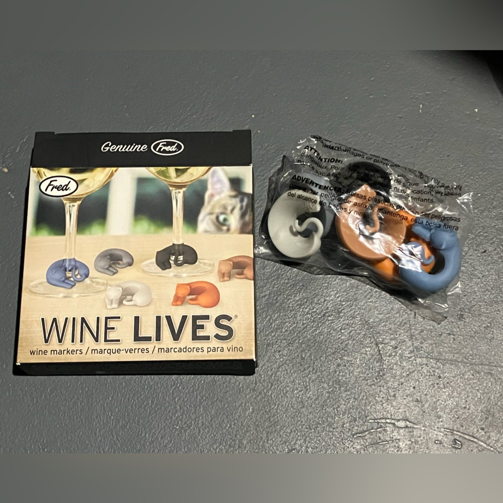 Fred Wine Lives Cat Wine Markers-New